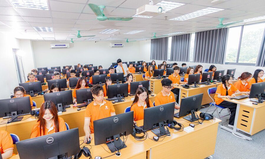 Cố vấn nghiên cứu và khởi nghiệp
