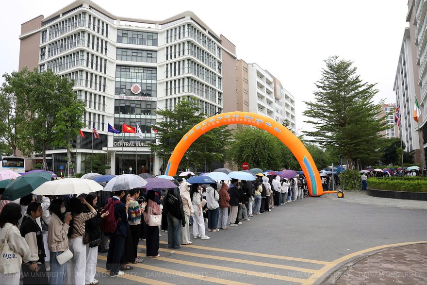 10.000 học sinh, sinh viên hội tụ tại Đại học Đại Nam: Dấu ấn hợp tác giáo dục Việt – Trung 2025