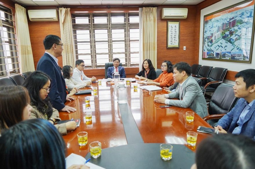 Chủ tịch HĐ trường ĐH Đại Nam: “Chưa bao giờ đội ngũ giảng viên của khoa Truyền thông khiến tôi yên tâm và tự hào như bây giờ…”